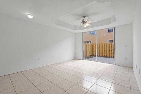 8520 NW 139th Terrace Miami Lakes FL 33016