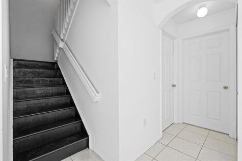 8520 NW 139th Terrace Miami Lakes FL 33016
