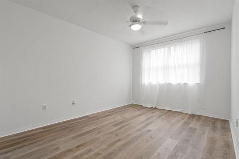 8520 NW 139th Terrace Miami Lakes FL 33016