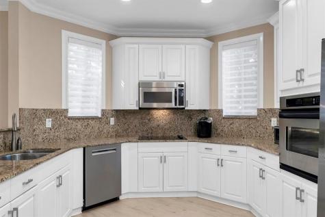 2857 Kinsington Circle Fort Lauderdale FL 33332