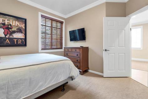 2857 Kinsington Circle Fort Lauderdale FL 33332