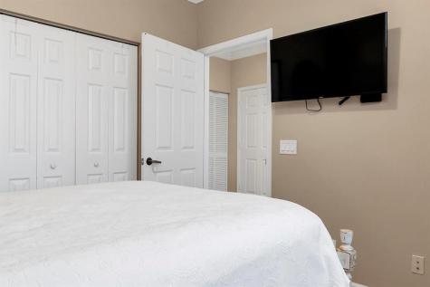 2857 Kinsington Circle Fort Lauderdale FL 33332