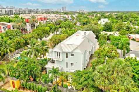 1112 NE 17th Way Fort Lauderdale FL 33304