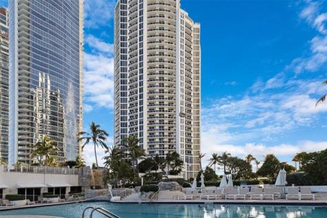 18001 Collins Avenue North Miami Beach FL 33160