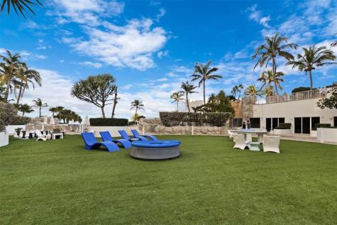 18001 Collins Avenue North Miami Beach FL 33160