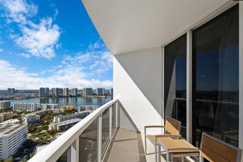18001 Collins Avenue North Miami Beach FL 33160