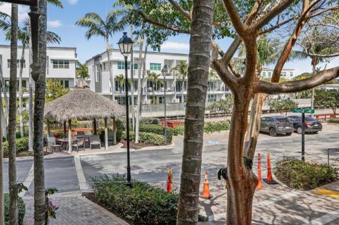 2633 NE 14th Avenue Wilton Manors FL 33334