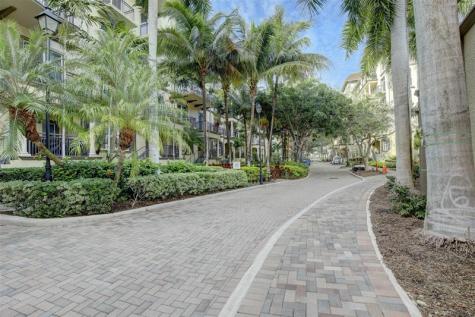 2633 NE 14th Avenue Wilton Manors FL 33334