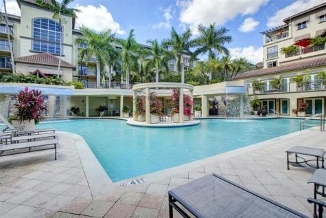 2633 NE 14th Avenue Wilton Manors FL 33334