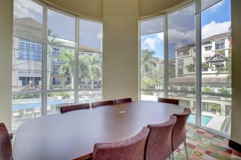 2633 NE 14th Avenue Wilton Manors FL 33334