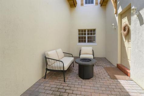 616 NW 25th Avenue Boynton Beach FL 33426