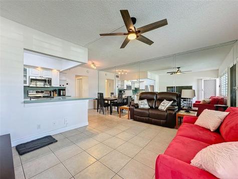 3200 NE 7th Court Pompano Beach FL 33062