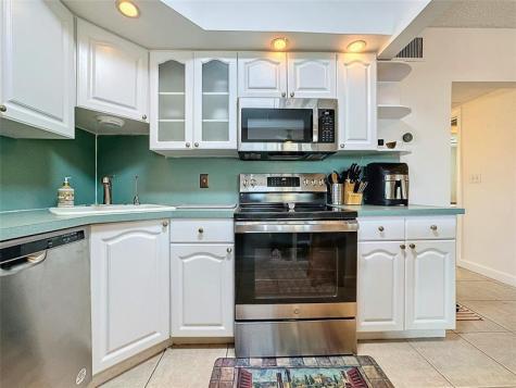 3200 NE 7th Court Pompano Beach FL 33062