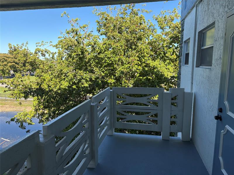 Lauderdale Lakes FL 33319