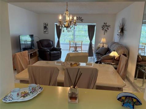Lauderdale Lakes FL 33319