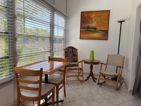 Lauderdale Lakes FL 33319