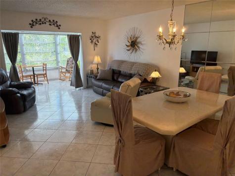 Lauderdale Lakes FL 33319