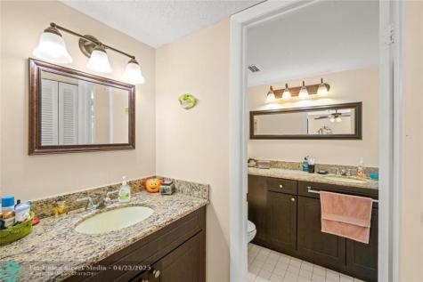 7410 Woodmont Terrace Tamarac FL 33321