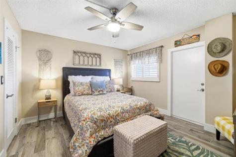 3051 NE 48th Street Fort Lauderdale FL 33308