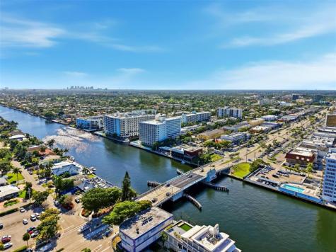 3051 NE 48th Street Fort Lauderdale FL 33308