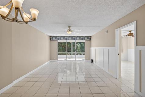 4898 NW 29th Court Lauderdale Lakes FL 33313