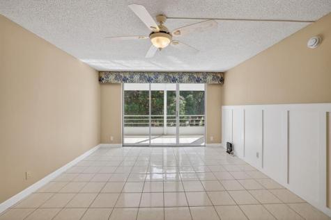 4898 NW 29th Court Lauderdale Lakes FL 33313