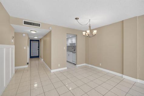 4898 NW 29th Court Lauderdale Lakes FL 33313