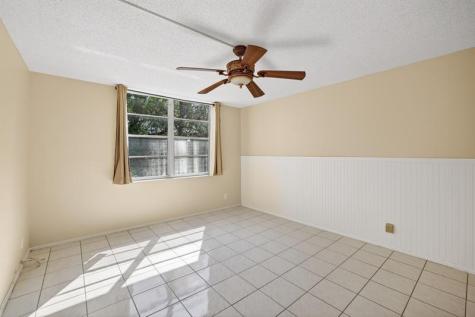4898 NW 29th Court Lauderdale Lakes FL 33313
