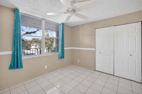 4898 NW 29th Court Lauderdale Lakes FL 33313