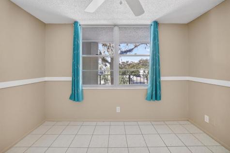 4898 NW 29th Court Lauderdale Lakes FL 33313