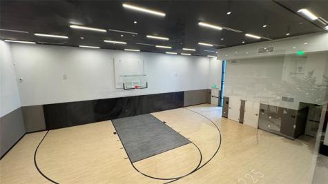 225 N Miami Avenue Miami FL 33128
