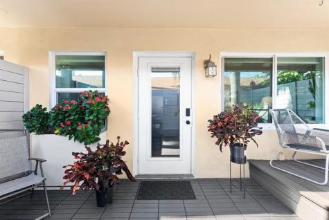 1200 NE 17th Court Fort Lauderdale FL 33305