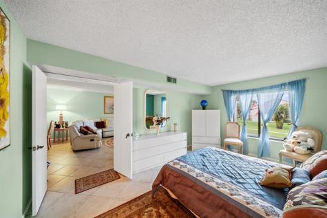 5306 Cedar Lake Drive Boynton Beach FL 33437