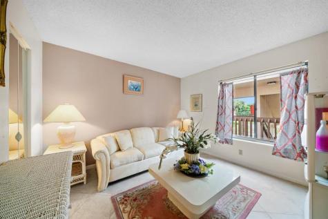 5306 Cedar Lake Drive Boynton Beach FL 33437