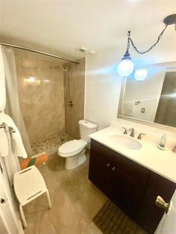 6000 NE 22nd Way Fort Lauderdale FL 33308