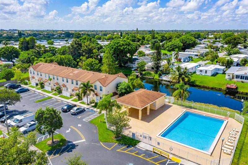 6631 Winfield Boulevard Margate FL 33063