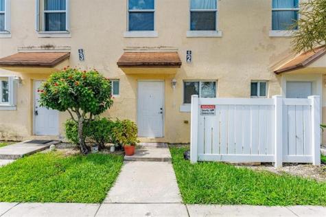 6631 Winfield Boulevard Margate FL 33063