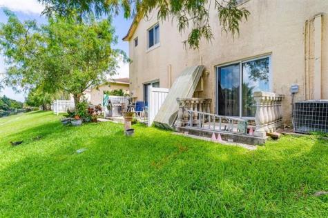6631 Winfield Boulevard Margate FL 33063