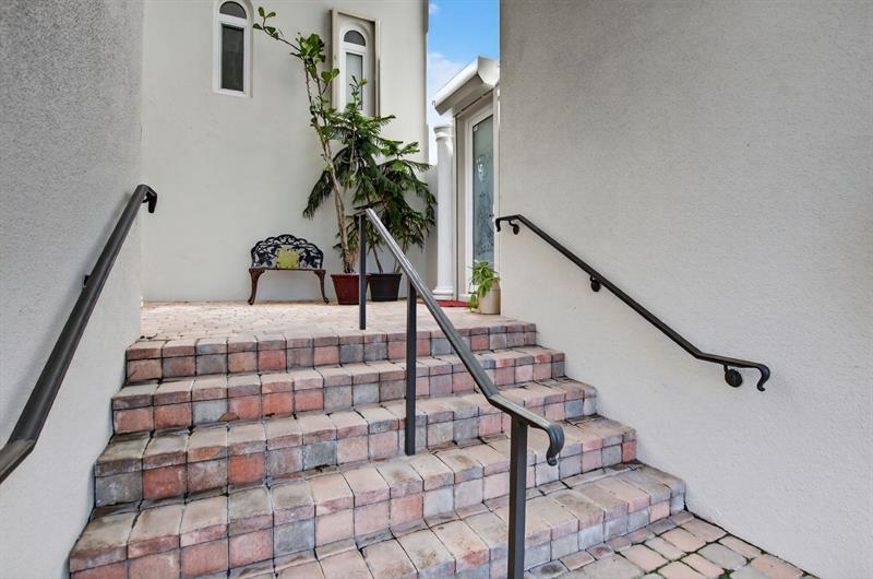 1754 Bay Drive Pompano Beach FL 33062