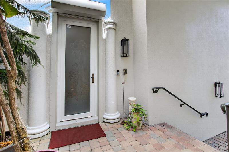 1754 Bay Drive Pompano Beach FL 33062