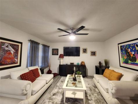 17090 NE 14th Avenue North Miami Beach FL 33162
