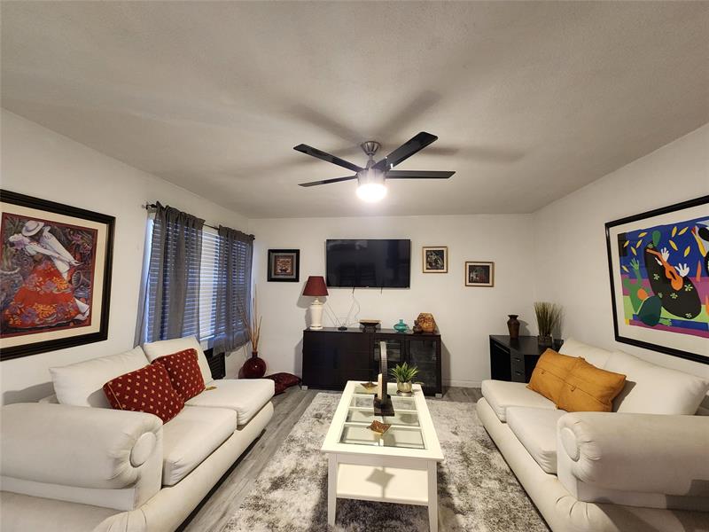 17090 NE 14th Avenue North Miami Beach FL 33162