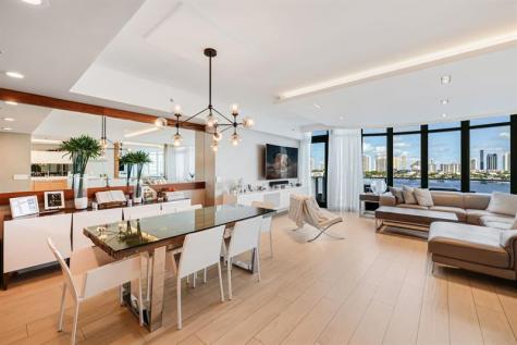 17301 Biscayne Boulevard North Miami Beach FL 33160