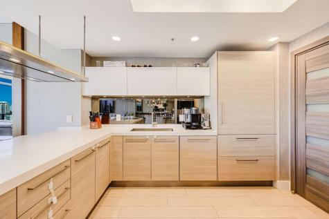 17301 Biscayne Boulevard North Miami Beach FL 33160