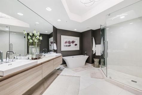 17301 Biscayne Boulevard North Miami Beach FL 33160