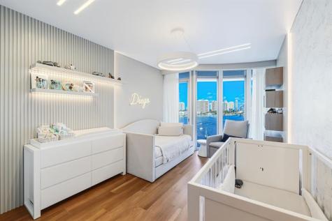 17301 Biscayne Boulevard North Miami Beach FL 33160