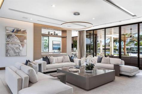 17301 Biscayne Boulevard North Miami Beach FL 33160