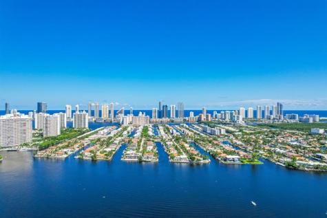 17301 Biscayne Boulevard North Miami Beach FL 33160
