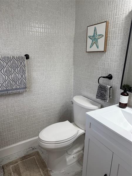 22 Abbey Lane Delray Beach FL 33446