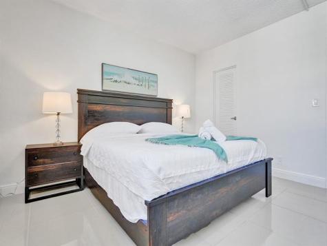 3901 S Ocean Drive Hollywood FL 33019